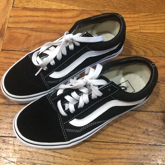size 6 vans old skool